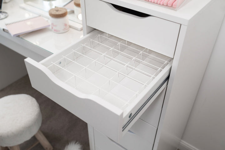 ideas for your Ikea Alex Drawers? Look no more, we have the perfect clear cosmetic drawer Insert. DOLL CLUB's plastic. make up storage organiser, make up organiser drawers, make up box storage, Ikea Malm desk storage, Ikea Malm desk inserts, Ikea Malm desk dividers, Ikea Malm desk, clear organisers Vanity collection luvo store luvostore, Vanity collection Vanitycollection, etoile collective etoilecollective, tidy ups tidyups